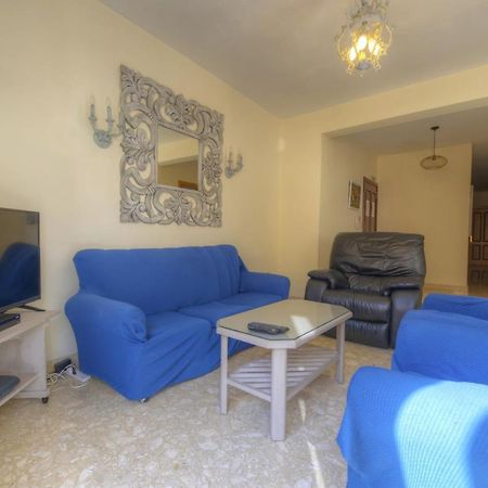 Large And Bright Apartment In The City Centre Goslm-2 Слима Экстерьер фото