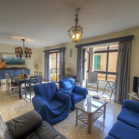 Large And Bright Apartment In The City Centre Goslm-2 Слима Экстерьер фото